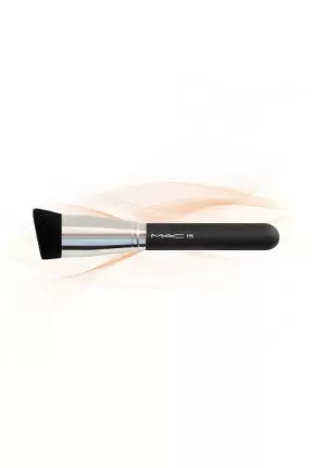 MAC 196 Slanted Flat Top Foundation Brush