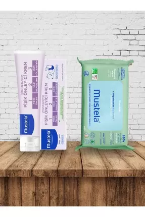 Mustela Vitamin Barrier 1-2-3 Cream 100ml + Kompost Edilebilir Islak Mendil 60 Yaprak