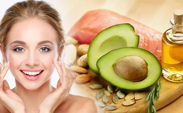 Cildi Nemlendiren Besinler: Parlak ve Sağlıklı Bir Cilt İçin Doğal Yöntemler