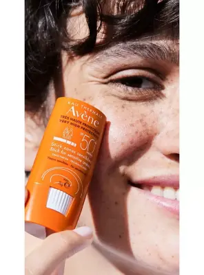 OUTLET-Avene Hassas Bölgeler için SPF 50+ Güneşten Koruyucu Stick 8 gr - 2