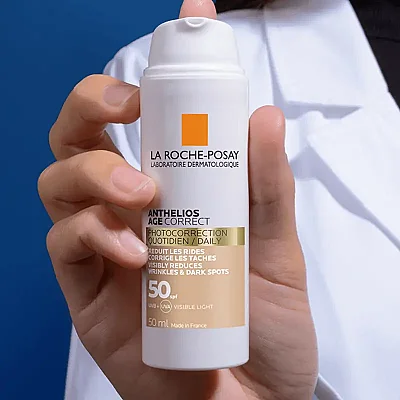 La Roche Posay Anthelios Age Correct Spf 50 Leke ve Kırışıklık Karşıtı Renkli Güneş Kremi 50 ml - 3
